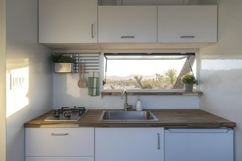 Best Lightweight Kitchen Layouts for Small Homes Now 4 image 7